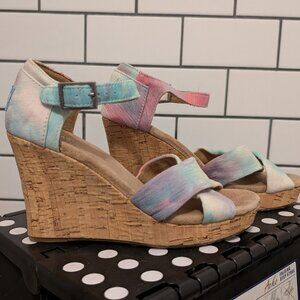 TOMS | Tie Dye Wedge Sandal | Size 5.5